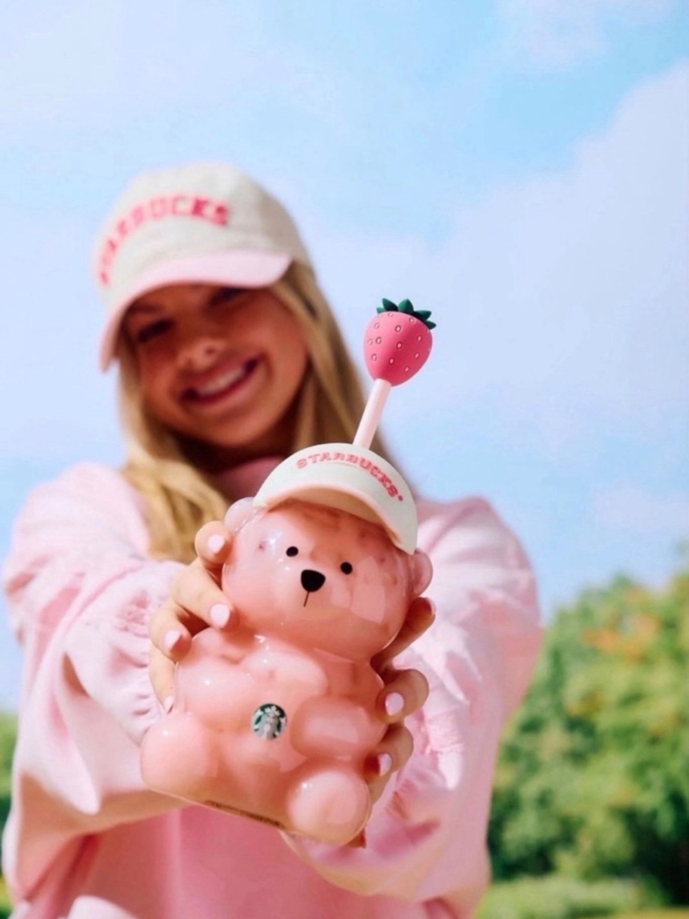 Starbucks Bearista Bear Glass Pink Drink Strawberry - Picture 3 of 3